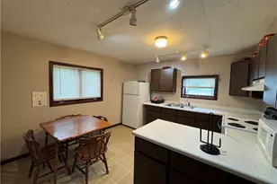 126 W Cedar St, Chippewa Falls, WI 54729 - Photo 7
