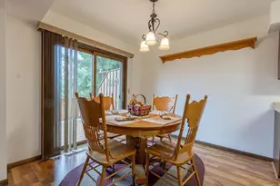 553 Goldsmith St, Chippewa Falls, WI 54729 - Photo 9