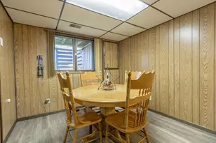 553 Goldsmith St, Chippewa Falls, WI 54729 - Photo 21