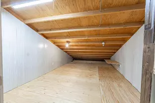 553 Goldsmith St, Chippewa Falls, WI 54729 - Photo 25