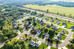 829 Bluff View Cir, Chippewa Falls, WI 54729 - Photo 33