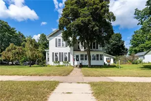 334 W Grand Ave, Chippewa Falls, WI 54729 - Photo 7