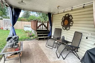 2226 Valley View Pl, Eau Claire, WI 54703 - Photo 23