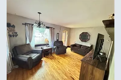 2226 Valley View Place, Eau Claire, WI 54703 - Photo 5