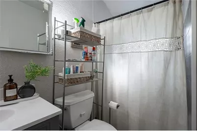 411 Dodge St., Eau Claire, WI 54701 - Photo 19