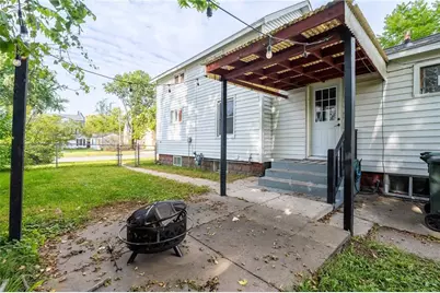 411 Dodge St., Eau Claire, WI 54701 - Photo 5