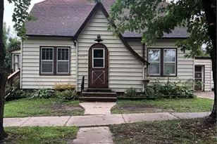 406 1st St, Durand, WI 54736 - Photo 1