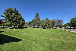 432 S Wisconsin Ave, Rice Lake, WI 54868 - Photo 5