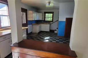 218 E Clark St, Alma Center, WI 54611 - Photo 9