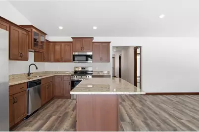 1806 Dorret Road, Eau Claire, WI 54703 - Photo 5