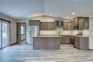 1806 Dorret Rd, Eau Claire, WI 54703 - Photo 7