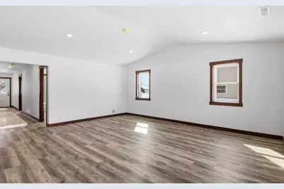 1806 Dorret Road, Eau Claire, WI 54703 - Photo 15