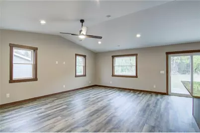 1806 Dorret Road, Eau Claire, WI 54703 - Photo 19