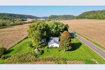 W8539 County Road Z, Arkansaw, WI 54721 - Photo 7