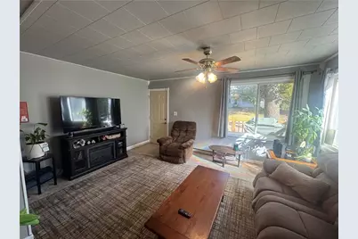 203 S Crocker Avenue, Greenwood, WI 54437 - Photo 5