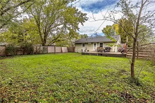 12 Cleveland St, Black River Falls, WI 54615 - Photo 5