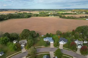 2314 Vesterheim St, Eau Claire, WI 54703 - Photo 3