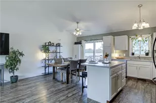 2314 Vesterheim St, Eau Claire, WI 54703 - Photo 7