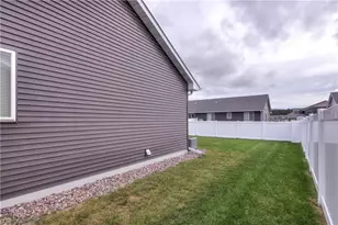 1652 Kyler St, Altoona, WI 54720 - Photo 35