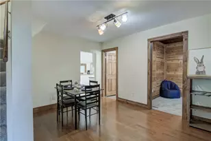 1105 Dodge St, Eau Claire, WI 54701 - Photo 9
