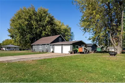 700 Washington Street, Thorp, WI 54771 - Photo 3