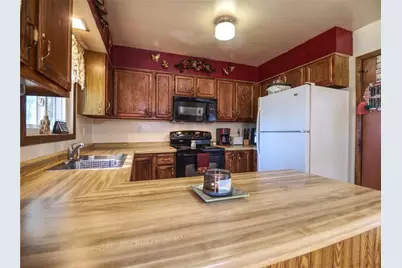 12825 Thomas Street, Osseo, WI 54758 - Photo 9