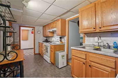 221 Jefferson Street, Saint Croix Falls, WI 54024 - Photo 17