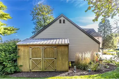 360 12th Street, Black River Falls, WI 54615 - Photo 5
