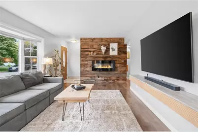 368 Young Street, Prescott, WI 54021 - Photo 5