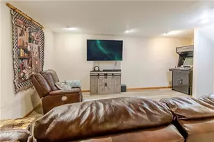 1290 Pleasant Hill Rd, Eau Claire, WI 54703 - Photo 13