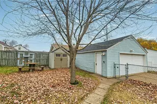 2805 7th St, Eau Claire, WI 54703 - Photo 23