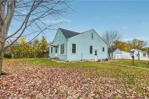 2805 7th St, Eau Claire, WI 54703 - Photo 21