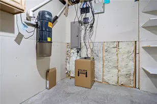 4616 Oakwood Hills Pkwy, Eau Claire, WI 54701 - Photo 45