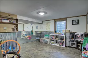 103 S Buena Vista Rd, Elk Mound, WI 54739 - Photo 27