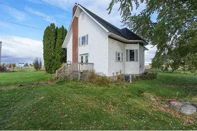 6094 E 650th Avenue, Menomonie, WI 54751 - Photo 9