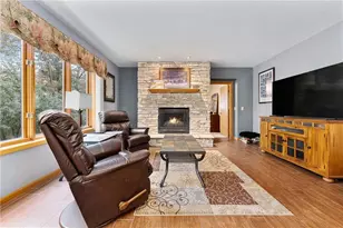 1523 Woodridge Dr, Chippewa Falls, WI 54729 - Photo 17