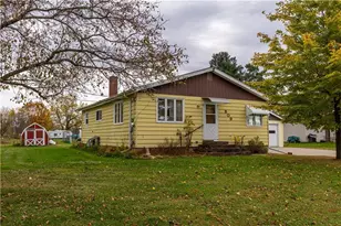 809 E 6th St, Ladysmith, WI 54848 - Photo 3
