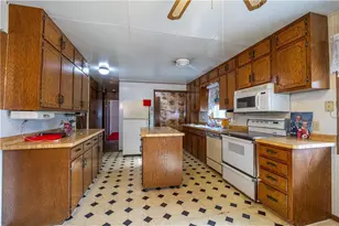 809 E 6th St, Ladysmith, WI 54848 - Photo 7