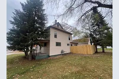 2202 S Broadway Street, Menomonie, WI 54751 - Photo 43