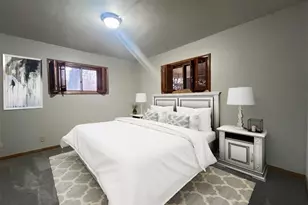 2202 S Broadway St, Menomonie, WI 54751 - Photo 15