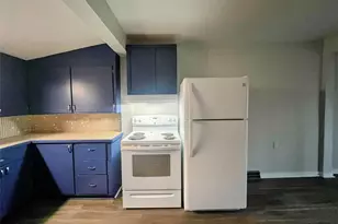 2202 S Broadway St, Menomonie, WI 54751 - Photo 5