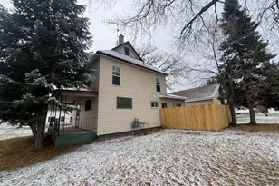 2202 S Broadway St, Menomonie, WI 54751 - Photo 49