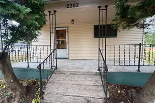 2202 S Broadway St, Menomonie, WI 54751 - Photo 3