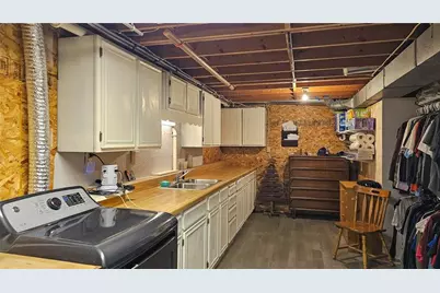 619 Rose Street, Black River Falls, WI 54615 - Photo 41