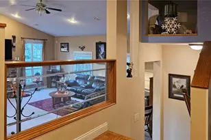 619 Rose St, Black River Falls, WI 54615 - Photo 9