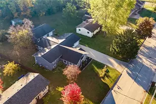 619 Rose St, Black River Falls, WI 54615 - Photo 5