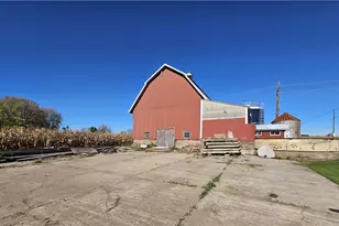 e7136 County Rd E, Menomonie, WI 54751 - Photo 7