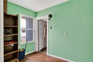 503 11th St, Menomonie, WI 54751 - Photo 15