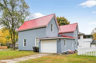 503 11th St, Menomonie, WI 54751 - Photo 3