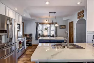 413 E Stanley St, Thorp, WI 54771 - Photo 9